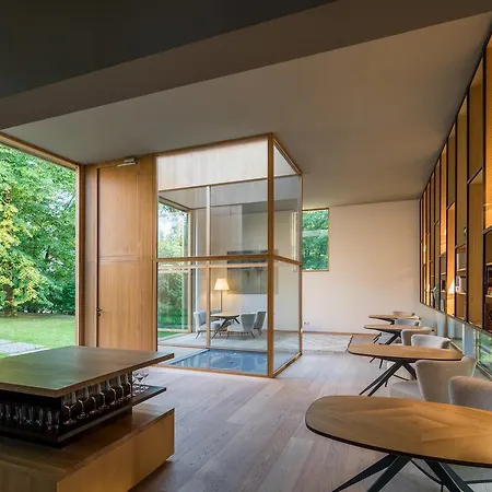 Alter Winzerkeller Bed and Breakfast 3*