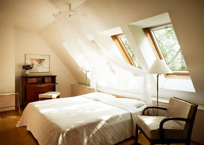 Alter Winzerkeller Bed & Breakfast