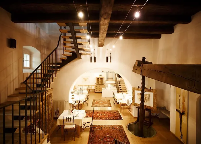 Bed & Breakfast Alter Winzerkeller Kirchberg am Wagram