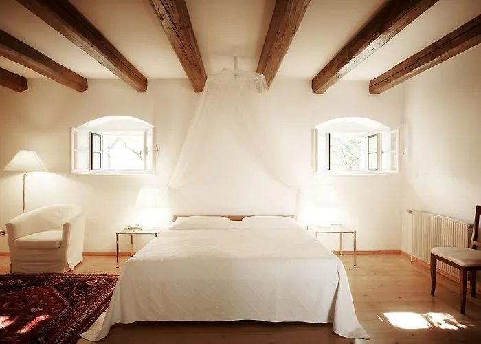 Bed & Breakfast Alter Winzerkeller 3*