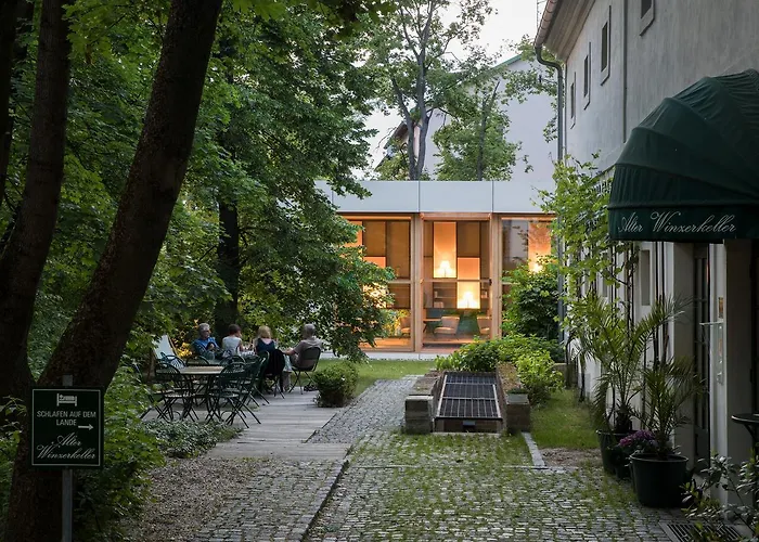 Alter Winzerkeller Bed & Breakfast